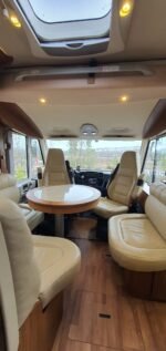 Hymer B678 Experience – 3.0 L 177 ch Automatique – Intégral Premium – 4 couchages – Image 10