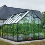 HALLS - Serre de jardin Universal 9.9 m² en verre trempé 3 mm - Noir – Image 6