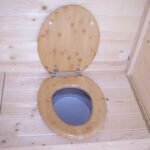Toilettes sèches grand modèle en bois massif panneaux 16mm + plancher – Habrita – Image 10